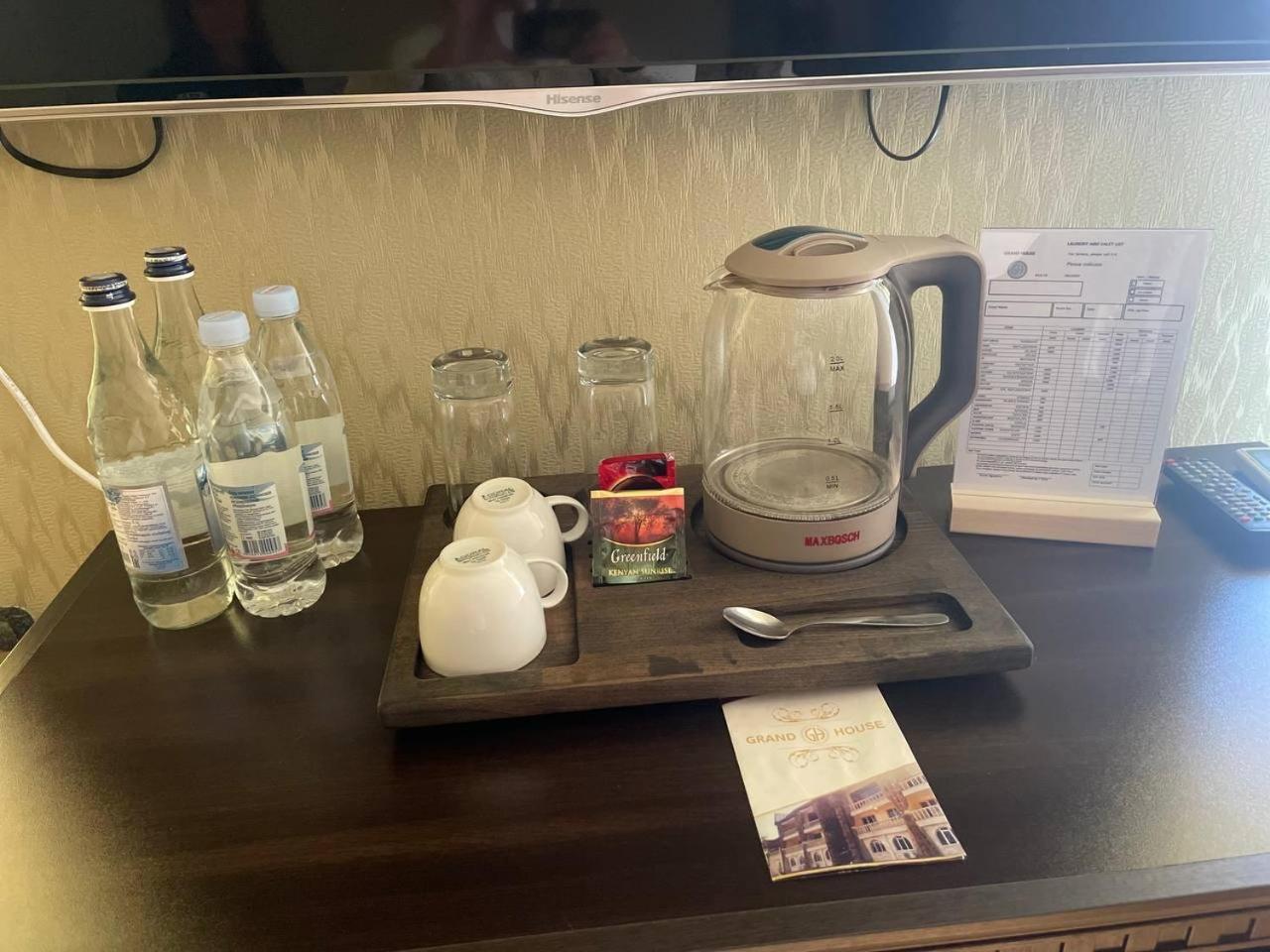 Grand Hotel Kapan, Armenia Kültér fotó