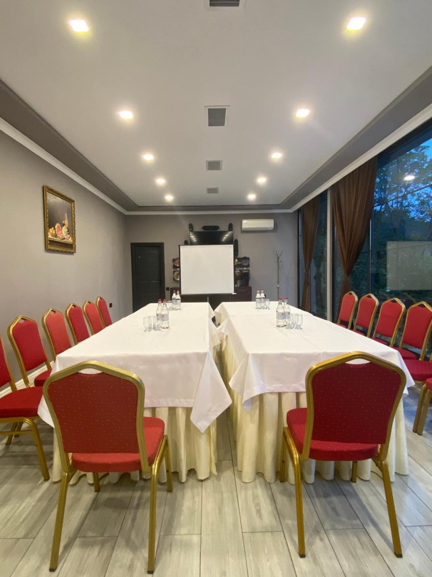 Grand Hotel Kapan, Armenia Kültér fotó